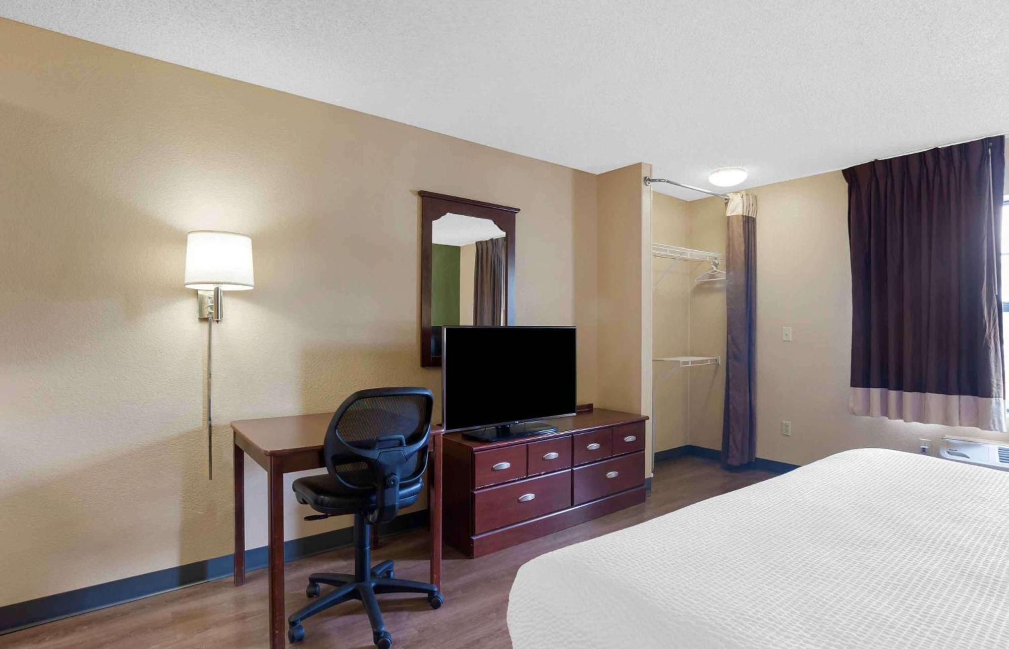 Extended Stay America Select Suites - Jacksonville - Baymeadows Zewnętrze zdjęcie